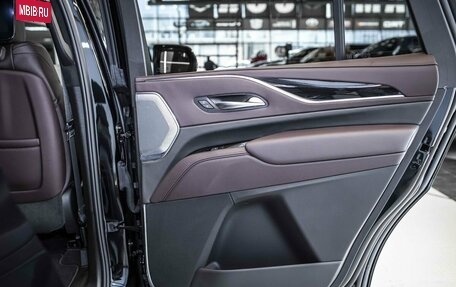 Cadillac Escalade V, 2023 год, 15 899 999 рублей, 20 фотография