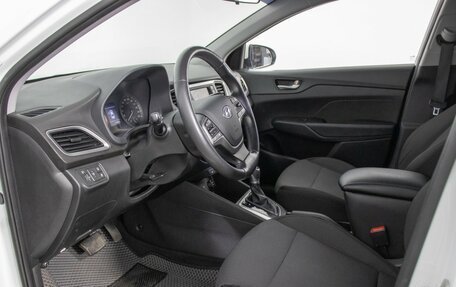 Hyundai Solaris II рестайлинг, 2017 год, 1 320 000 рублей, 10 фотография