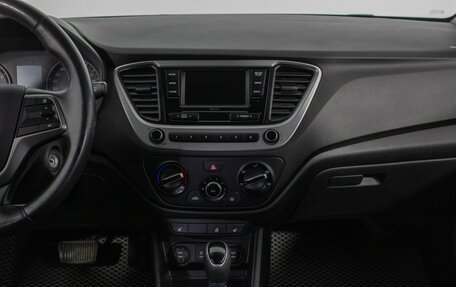 Hyundai Solaris II рестайлинг, 2017 год, 1 320 000 рублей, 14 фотография