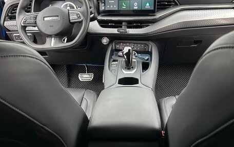Haval F7x I, 2023 год, 2 600 000 рублей, 9 фотография