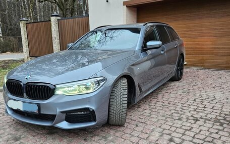 BMW 5 серия, 2019 год, 3 650 000 рублей, 1 фотография