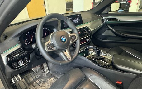 BMW 5 серия, 2019 год, 3 650 000 рублей, 6 фотография