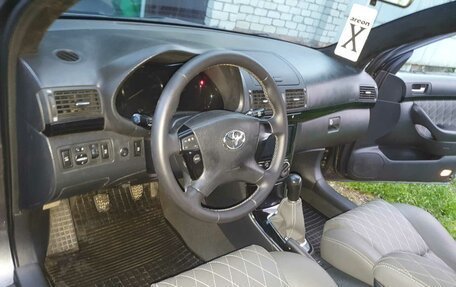 Toyota Avensis III рестайлинг, 2008 год, 800 000 рублей, 5 фотография