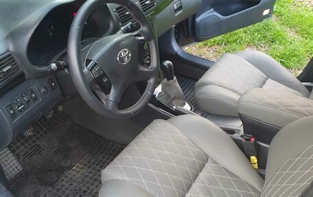 Toyota Avensis III рестайлинг, 2008 год, 800 000 рублей, 10 фотография