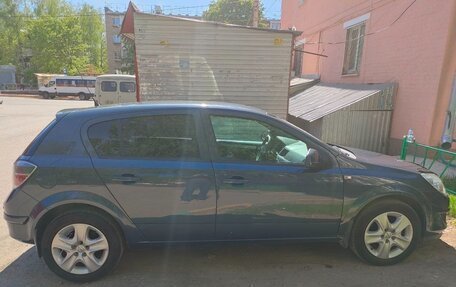 Opel Astra H, 2011 год, 550 000 рублей, 1 фотография
