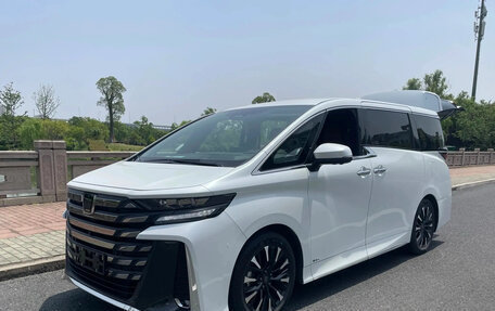Toyota Vellfire, 2025 год, 13 960 000 рублей, 1 фотография