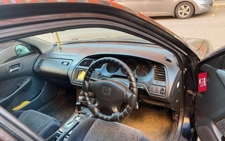Honda Accord VII рестайлинг, 1997 год, 650 000 рублей, 2 фотография