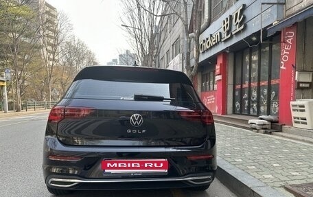 Volkswagen Golf VIII, 2022 год, 2 750 000 рублей, 2 фотография
