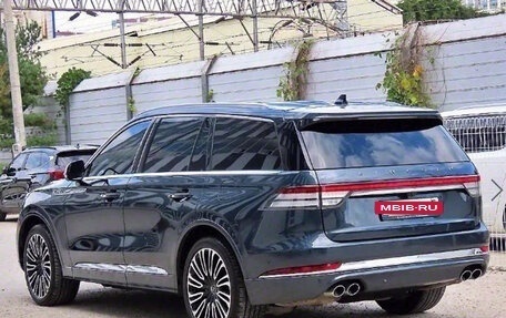 Lincoln Aviator II, 2022 год, 4 220 000 рублей, 2 фотография