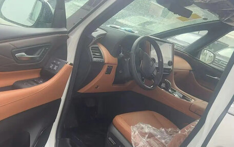 Toyota Vellfire, 2025 год, 13 960 000 рублей, 4 фотография