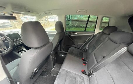 Volkswagen Tiguan I, 2012 год, 1 550 000 рублей, 34 фотография
