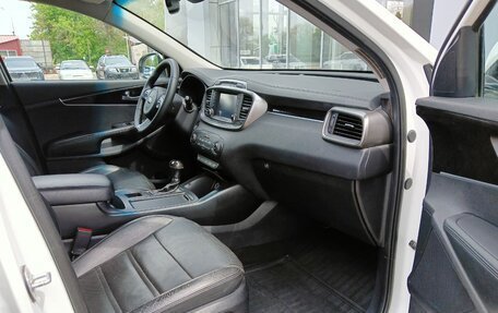 KIA Sorento III Prime рестайлинг, 2017 год, 2 100 000 рублей, 12 фотография