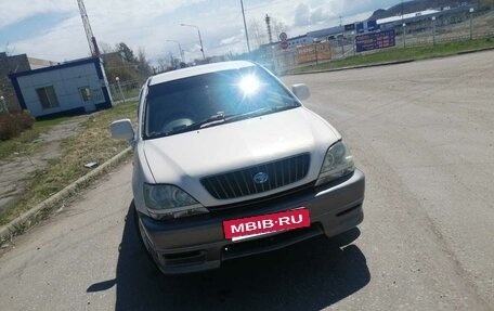 Toyota Harrier, 1998 год, 750 000 рублей, 5 фотография