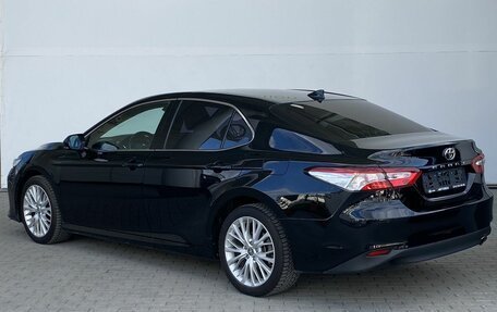 Toyota Camry, 2019 год, 2 684 000 рублей, 8 фотография
