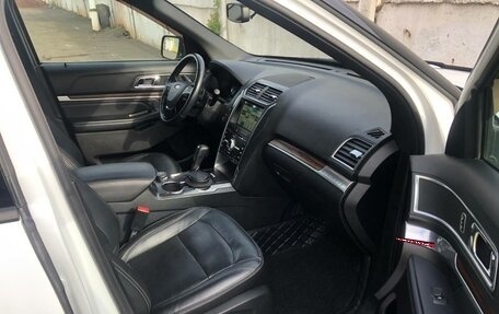 Ford Explorer VI, 2017 год, 2 950 000 рублей, 13 фотография