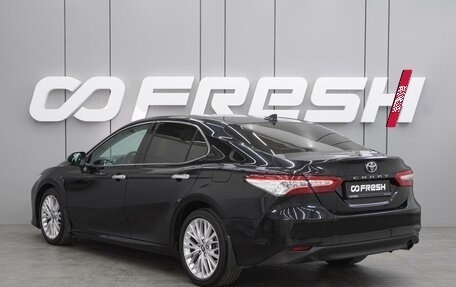 Toyota Camry, 2021 год, 3 299 000 рублей, 2 фотография