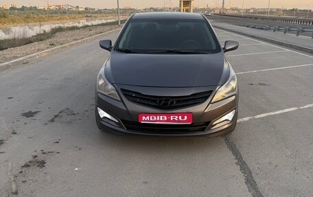Hyundai Solaris II рестайлинг, 2016 год, 1 100 000 рублей, 1 фотография