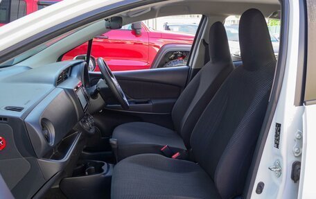 Toyota Vitz, 2019 год, 950 000 рублей, 8 фотография