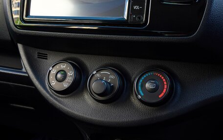 Toyota Vitz, 2019 год, 950 000 рублей, 13 фотография