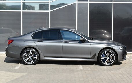 BMW 7 серия, 2018 год, 4 740 000 рублей, 5 фотография