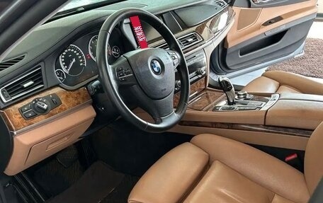 BMW 7 серия, 2012 год, 2 350 000 рублей, 2 фотография