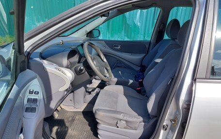 Nissan Almera Tino i, 2003 год, 350 000 рублей, 7 фотография
