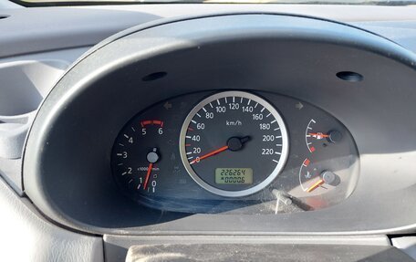 Nissan Almera Tino i, 2003 год, 350 000 рублей, 8 фотография