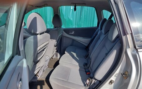 Nissan Almera Tino i, 2003 год, 350 000 рублей, 12 фотография