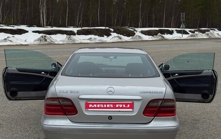 Mercedes-Benz CLK-Класс, 2001 год, 500 000 рублей, 5 фотография