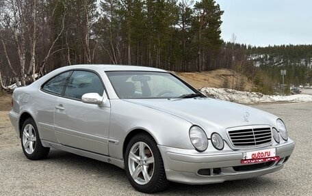Mercedes-Benz CLK-Класс, 2001 год, 500 000 рублей, 3 фотография