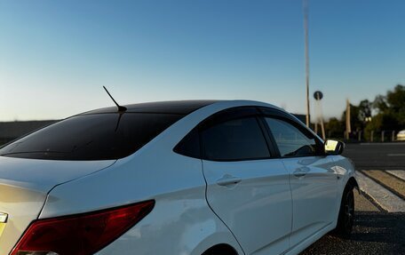 Hyundai Solaris II рестайлинг, 2015 год, 825 000 рублей, 10 фотография