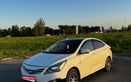 Hyundai Solaris II рестайлинг, 2015 год, 825 000 рублей, 6 фотография