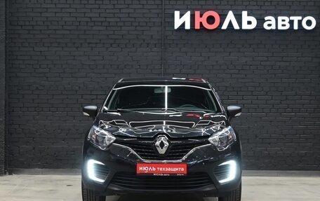 Renault Kaptur I рестайлинг, 2019 год, 1 650 000 рублей, 2 фотография