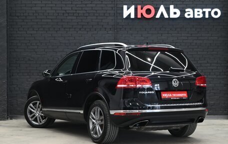 Volkswagen Touareg III, 2015 год, 3 230 000 рублей, 4 фотография