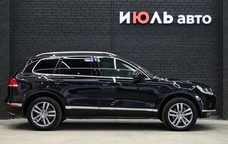 Volkswagen Touareg III, 2015 год, 3 230 000 рублей, 9 фотография