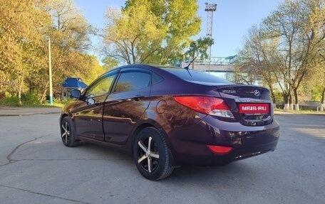 Hyundai Solaris II рестайлинг, 2011 год, 810 000 рублей, 3 фотография
