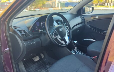 Hyundai Solaris II рестайлинг, 2011 год, 810 000 рублей, 9 фотография