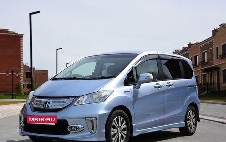 Honda Freed I, 2011 год, 1 200 000 рублей, 3 фотография