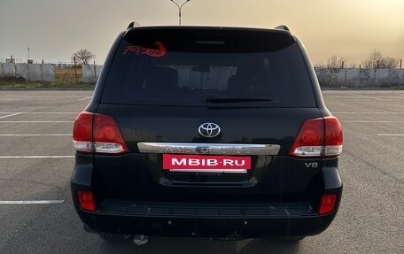 Toyota Land Cruiser 200, 2008 год, 2 800 000 рублей, 2 фотография