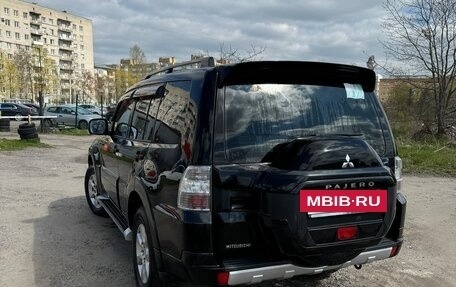 Mitsubishi Pajero IV, 2015 год, 2 210 000 рублей, 4 фотография
