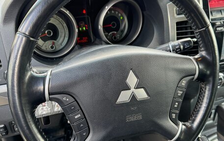 Mitsubishi Pajero IV, 2015 год, 2 210 000 рублей, 8 фотография
