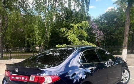 Honda Accord VIII рестайлинг, 2008 год, 1 000 000 рублей, 5 фотография