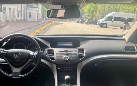 Honda Accord VIII рестайлинг, 2008 год, 1 000 000 рублей, 12 фотография