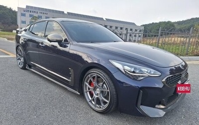KIA Stinger I, 2022 год, 2 350 000 рублей, 1 фотография