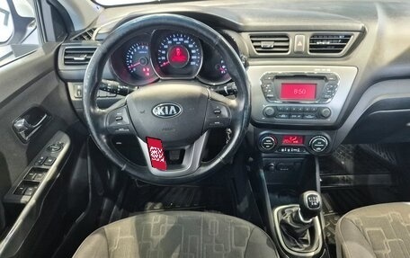 KIA Rio III рестайлинг, 2013 год, 840 000 рублей, 16 фотография