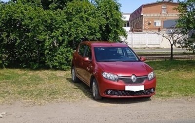 Renault Sandero II рестайлинг, 2014 год, 700 000 рублей, 1 фотография