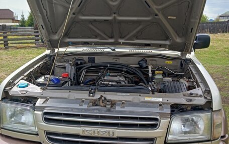 Isuzu Trooper II, 2002 год, 870 000 рублей, 10 фотография