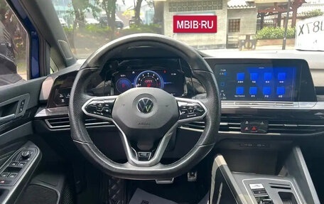 Volkswagen Golf VII, 2021 год, 1 795 500 рублей, 10 фотография