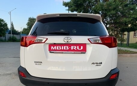 Toyota RAV4, 2015 год, 2 780 000 рублей, 4 фотография