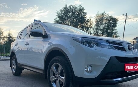 Toyota RAV4, 2015 год, 2 780 000 рублей, 7 фотография